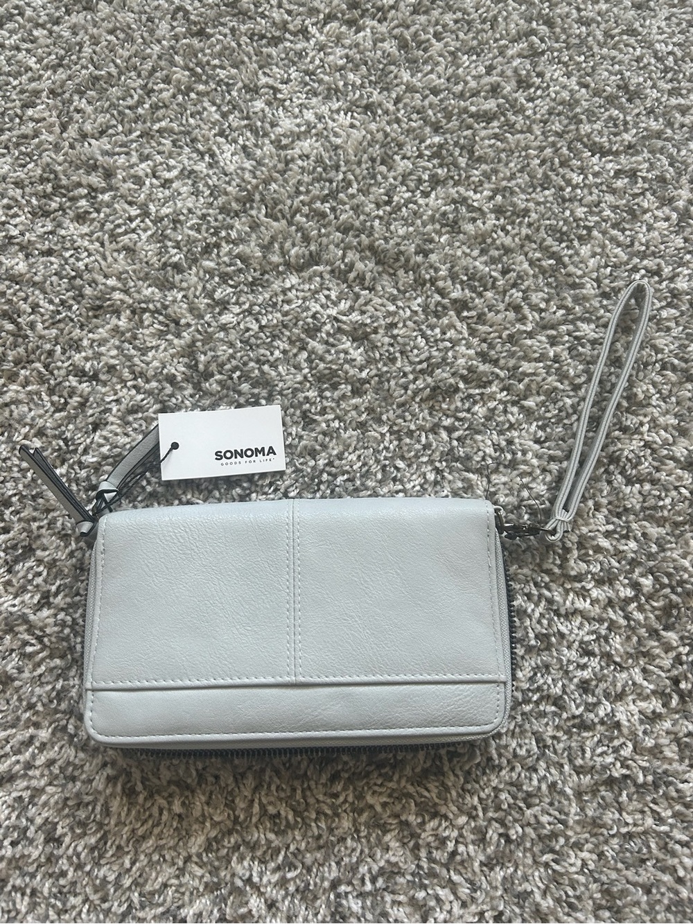 Sonoma Light Gray Wristlet Clutch with Wrist Strap NWT